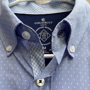 Men's Construct Button Down Shirt, details on collar/placket, Medium Slim Fit